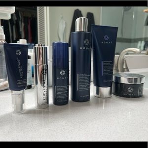 Monat Bundle-used twice